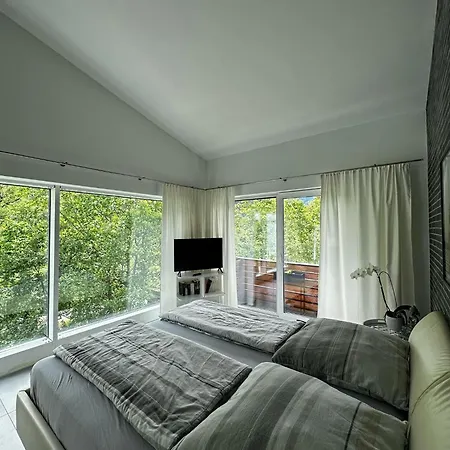 Paradies In Den Bergen Nahe Garmisch Partenkirchen بيت للعطل